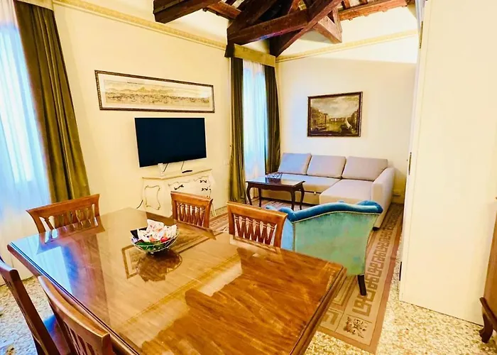 San Gregorio Venice Apartments